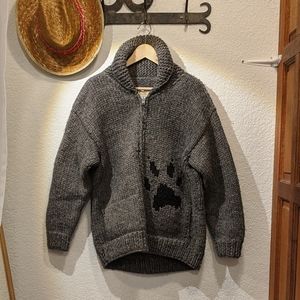 Fron Enterprises Ltd. Hand Knit Wool Wolf Sweater